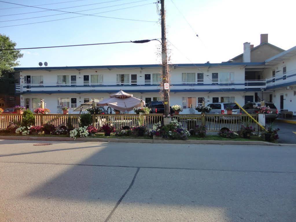 Niagara Parkway Court Motel Exterior foto